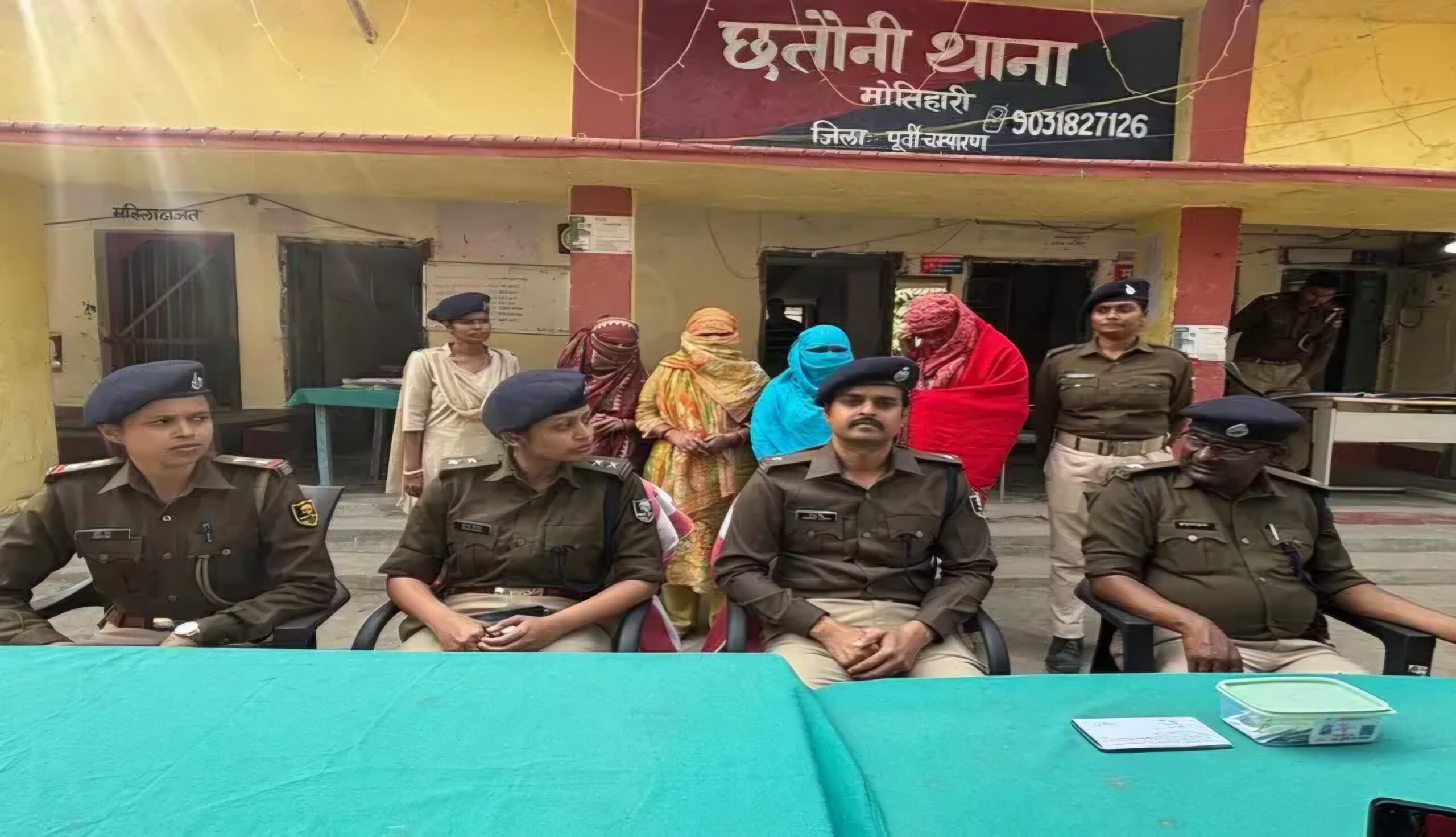 मोतिहारी में ‘डिजिटल’ देह व्यापार का भंडाफोड़: WhatsApp पर फोटो, QR कोड से पेमेंट; टीवी शो देखकर बनाया था ‘पाताल लोक’ जैसा प्लान