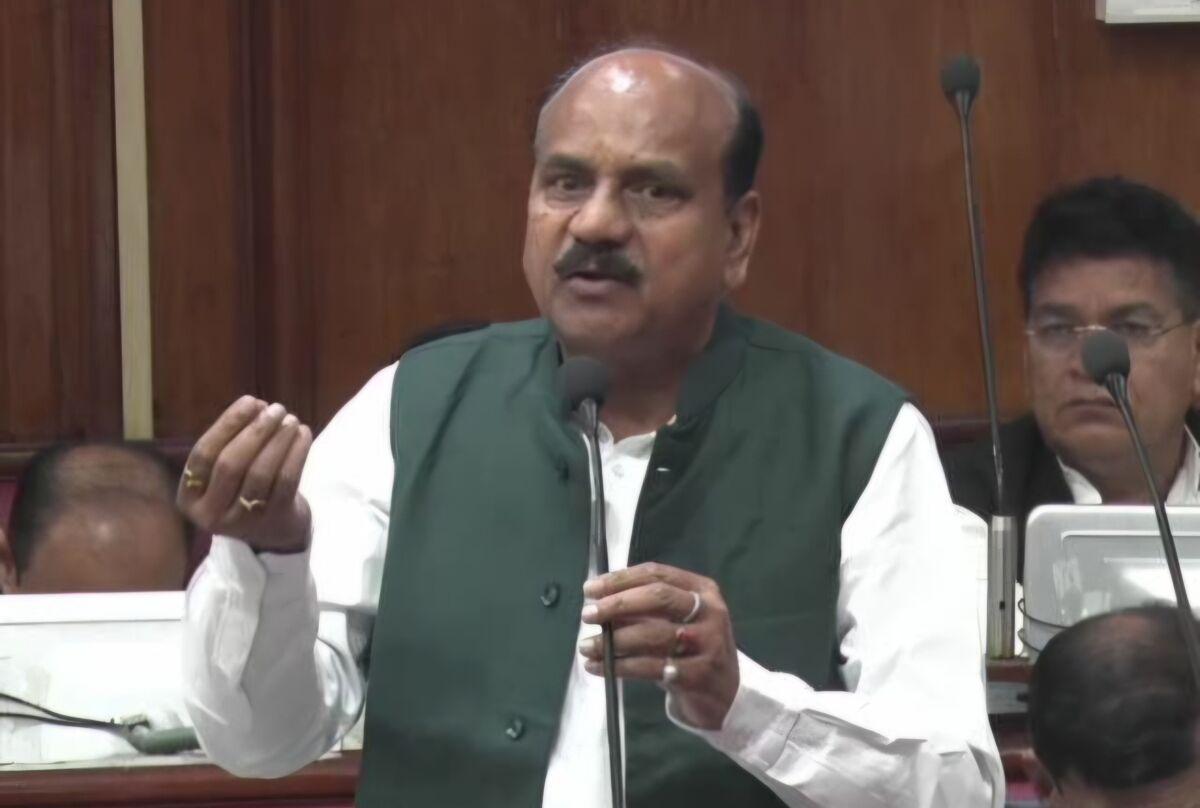 बिहार विधान परिषद में गूंजा MLC समीर सिंह की जान को खतरा: भू-माफिया की सरेआम धमकी—"28 फरवरी के बाद देख लेंगे"; सरकार ने 15 दिनों में मांगी जांच रिपोर्ट