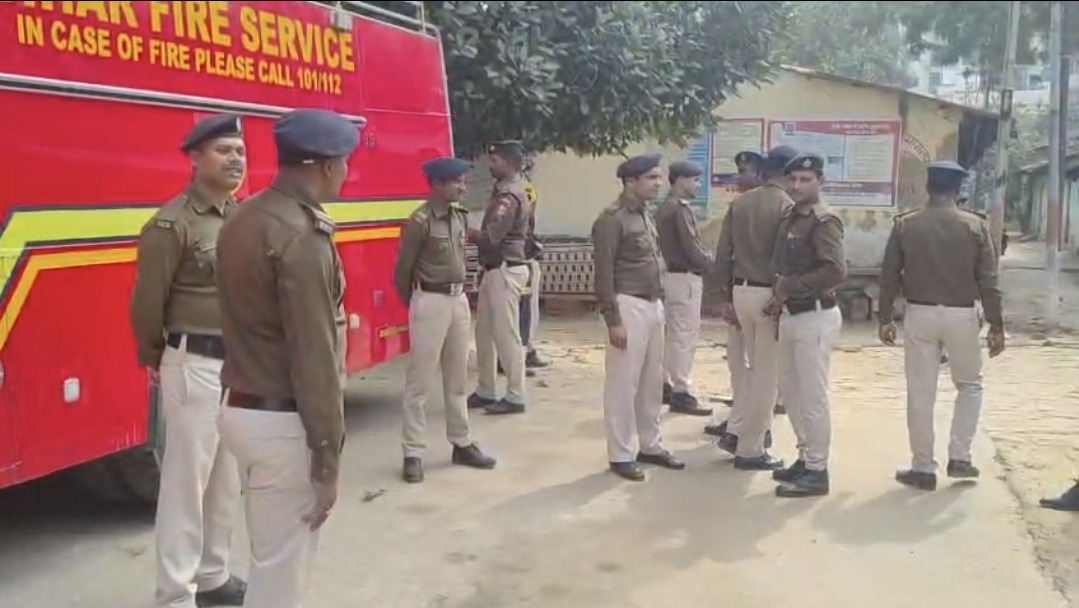 सावधान भागलपुर! ‘आग’ से निपटने को फायर ब्रिगेड तैयार, पर ‘झूठ’ ने बढ़ाई टेंशन; 13 गाड़ियां अलर्ट मोड पर