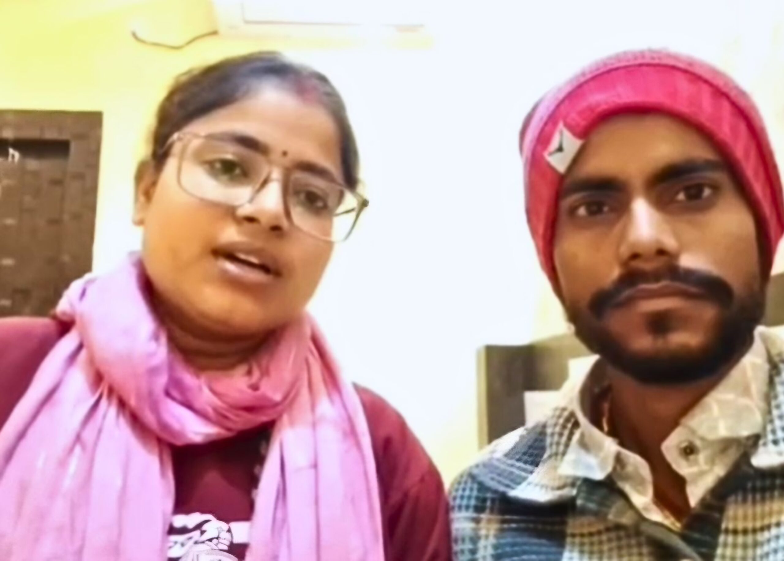 मांग में सिंदूर, चेहरे पर खौफ;BPSC शिक्षिका ने प्रेमी संग फरार होकर रचाई शादी, वीडियो में बोली- ‘पापा हत्या करवा सकते हैं’