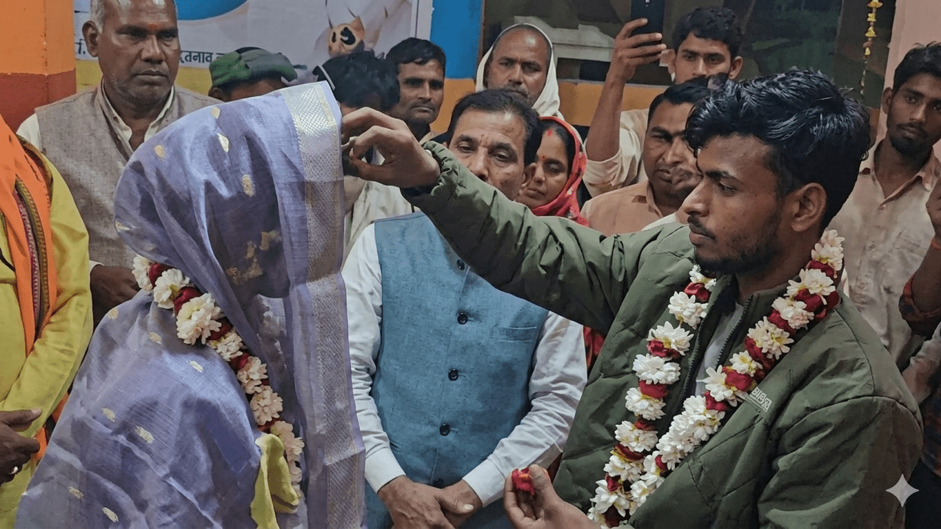 मोहब्बत में इंकार के बाद थाने पहुंची युवती, पुलिस की मौजूदगी में मंदिर में कराई गई शादी