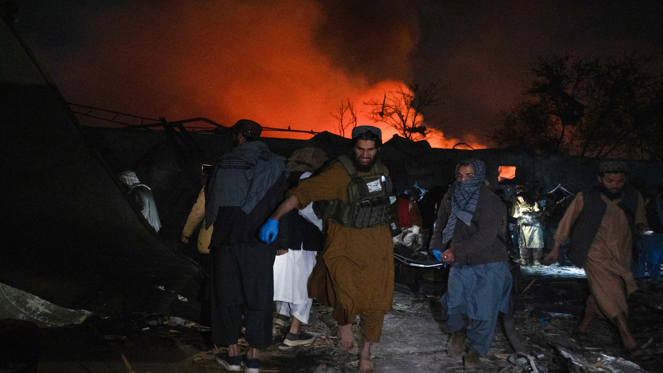 काबुल में पाकिस्तान का भीषण हवाई हमला! नशा मुक्ति केंद्र पर बरसीं मिसाइलें; 400 से ज्यादा लोगों की मौत, चारों तरफ मची चीख-पुकार