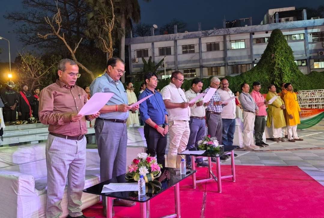 वंदे मातरम् के 150 वर्ष: पटना में गूंजा राष्ट्रभक्ति का स्वर, भव्य सांस्कृतिक आयोजन