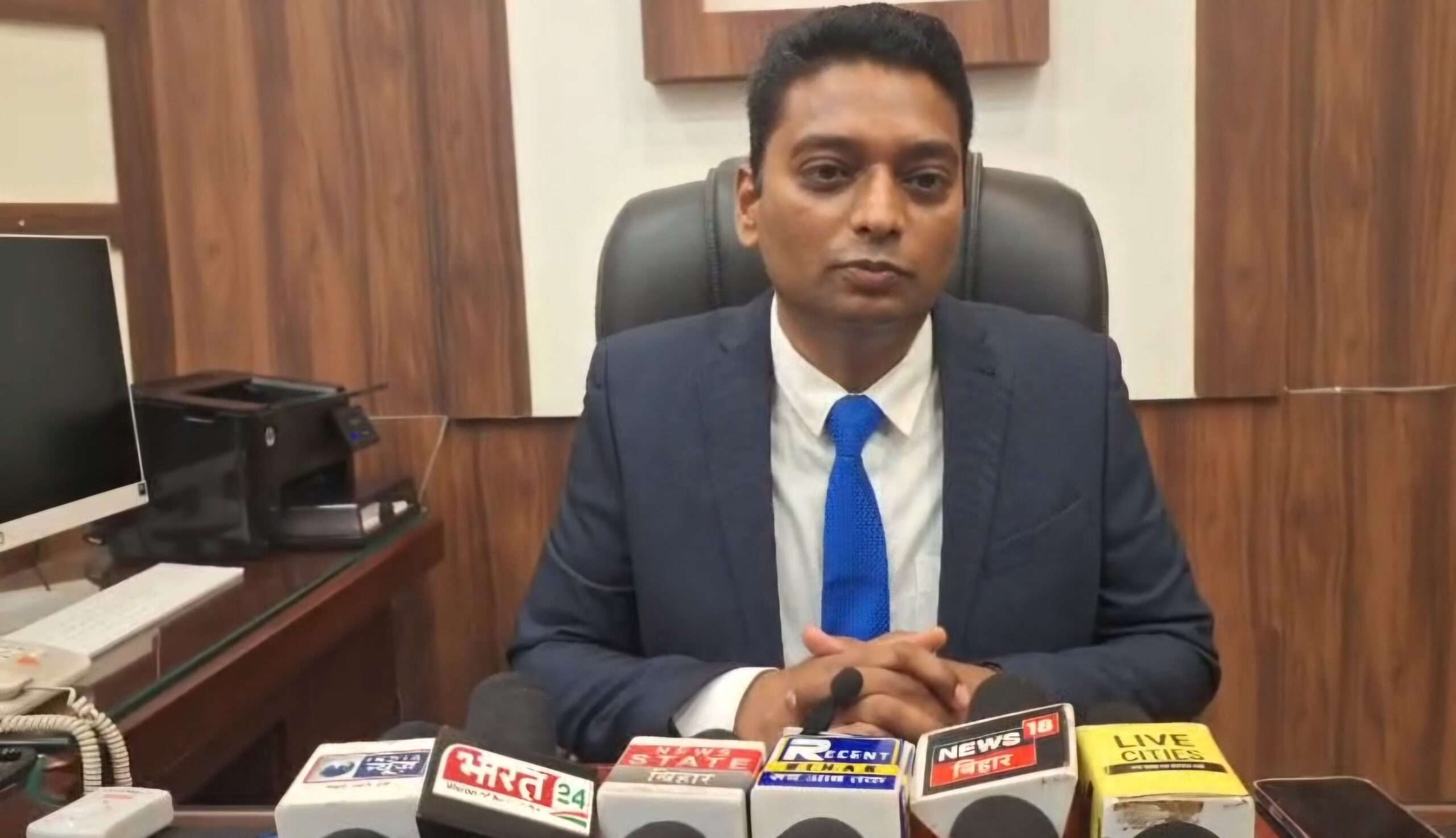 भागलपुर-बांका में जमीन सर्वे पर कमिश्नर सख्त! अमीन-कानूनगो की लगेगी क्लास, हर महीने कैंपों की होगी जांच; रैयतों की आपत्तियों पर प्रशासन की पैनी नजर