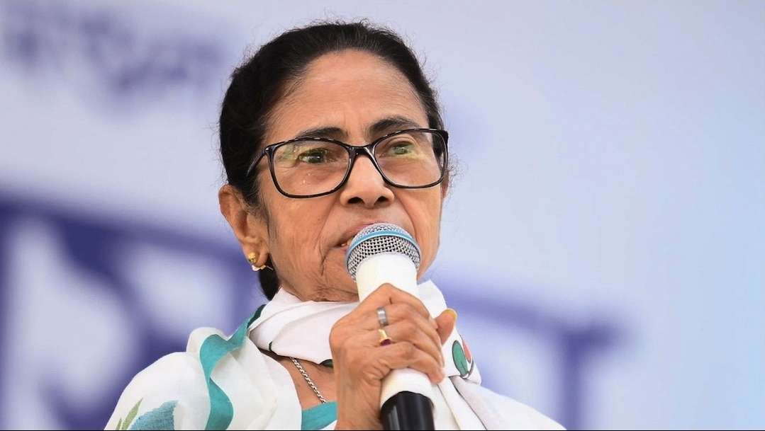 “बीजेपी आई तो नॉनवेज पर लग सकता है असर”, पुरुलिया रैली में ममता बनर्जी का बड़ा हमला
