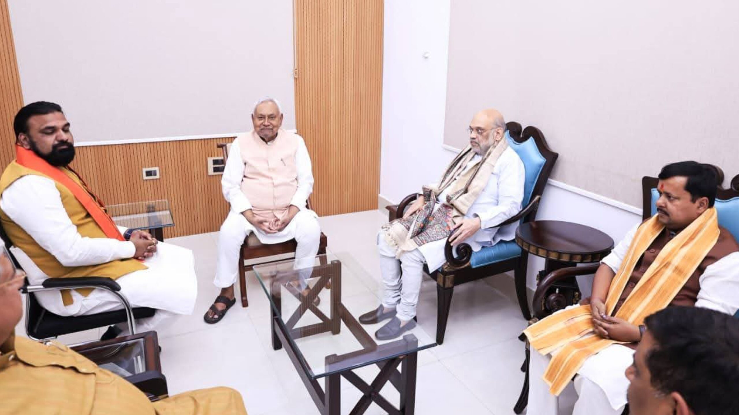 नीतीश कुमार का राज्यसभा जाना: क्या महीनों से तैयार हो रही थी सियासी पटकथा?