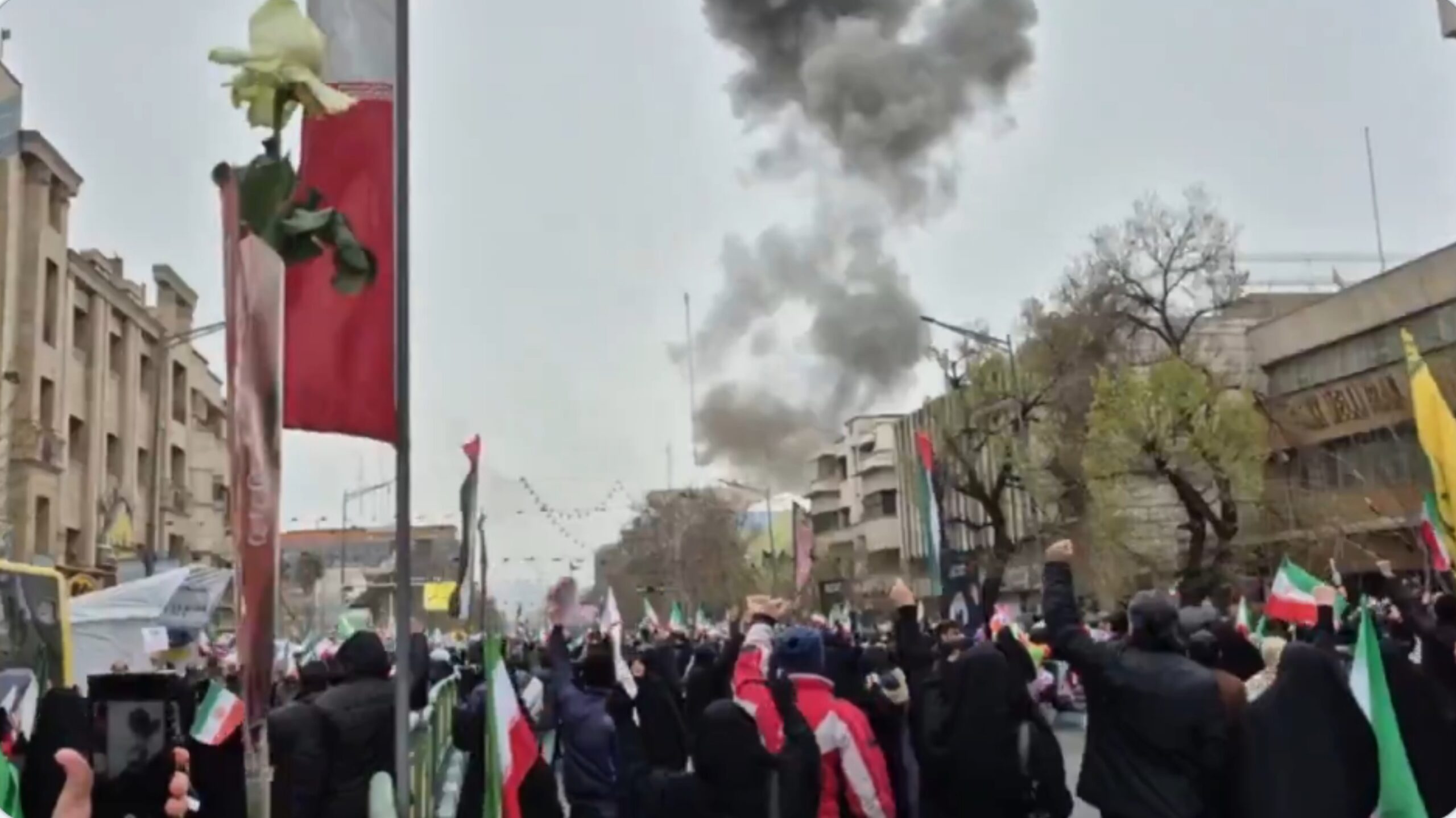 तेहरान में आजादी स्क्वायर के पास भीषण धमाका, क़ुद्स दिवस रैली के दौरान मची अफरा-तफरी