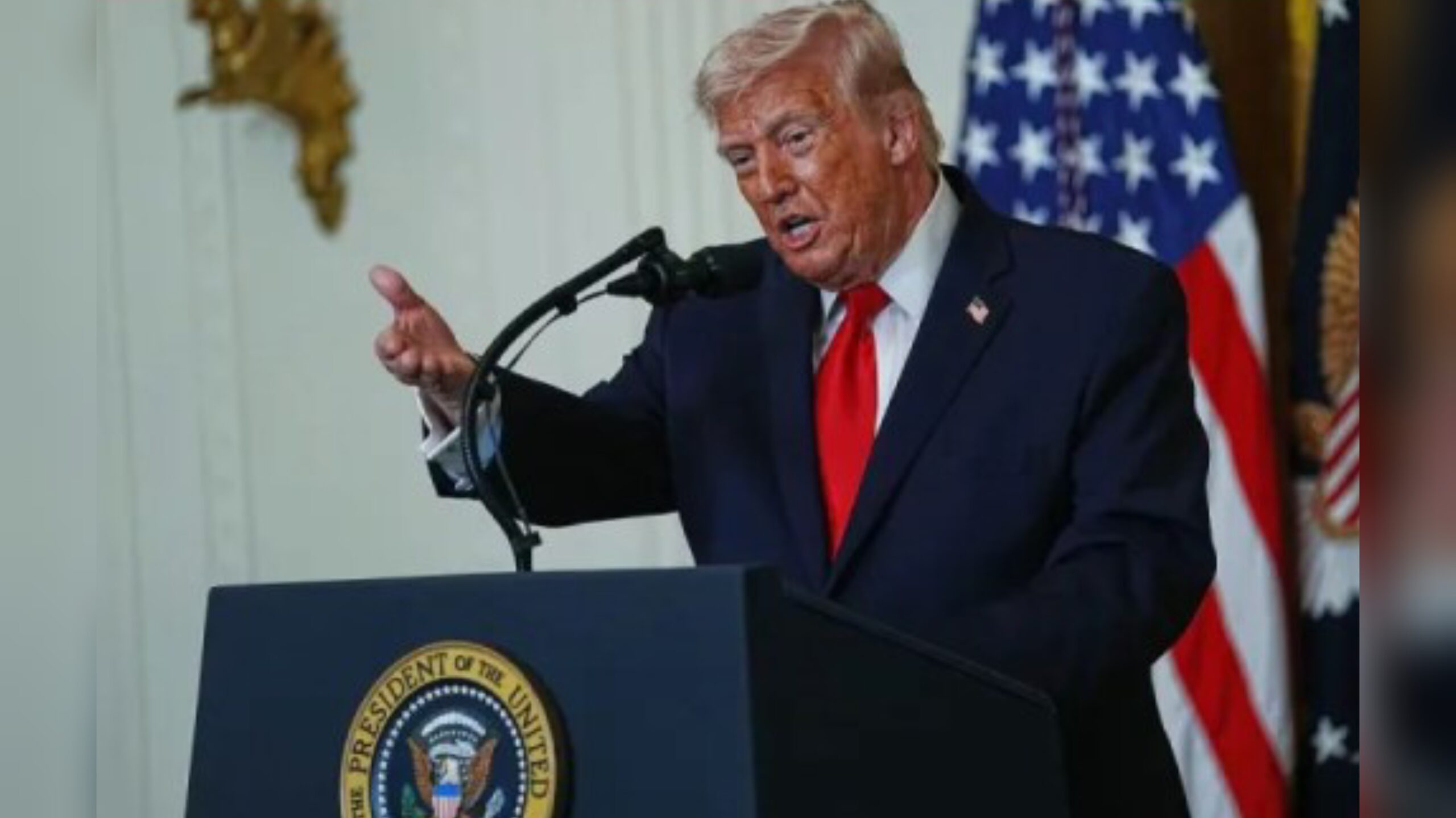 अमेरिकी राष्ट्रपति ने ईरान के खार्ग द्वीप पर हमले की धमकी दी