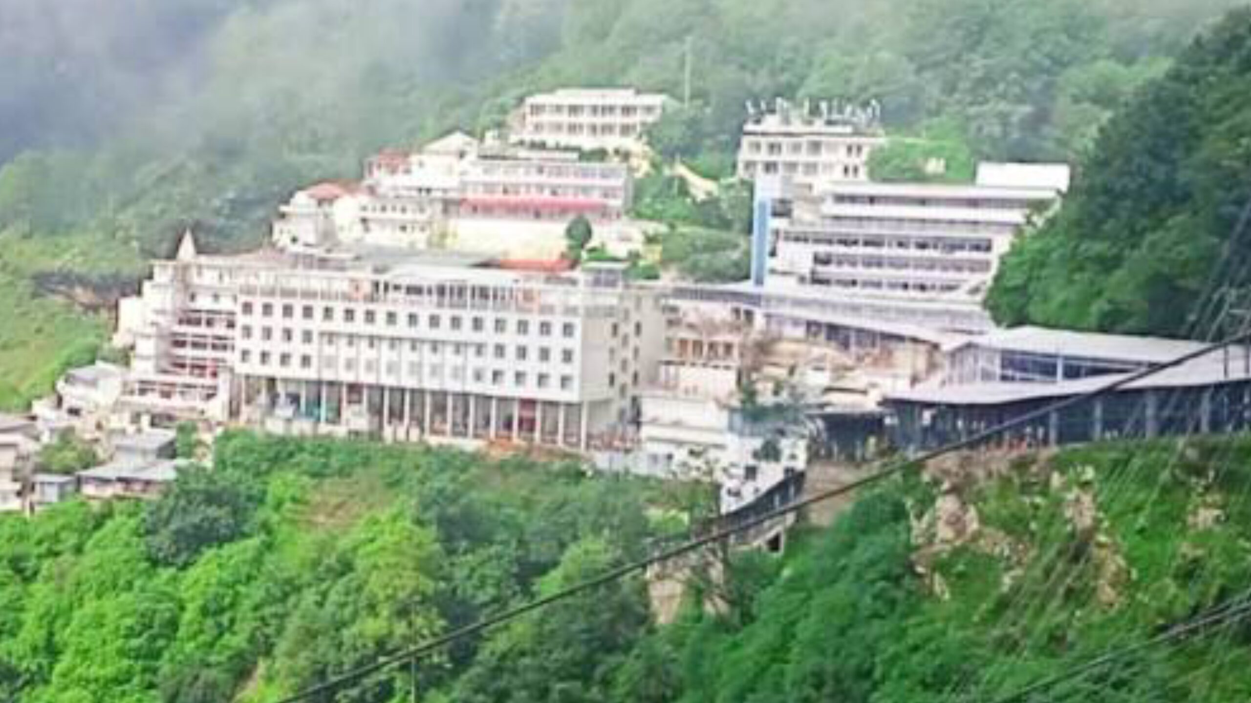 चैत्र नवरात्रि 2026: श्री माता वैष्णो देवी मंदिर में उमड़ेगा आस्था का सैलाब, तैयारियां अंतिम चरण में