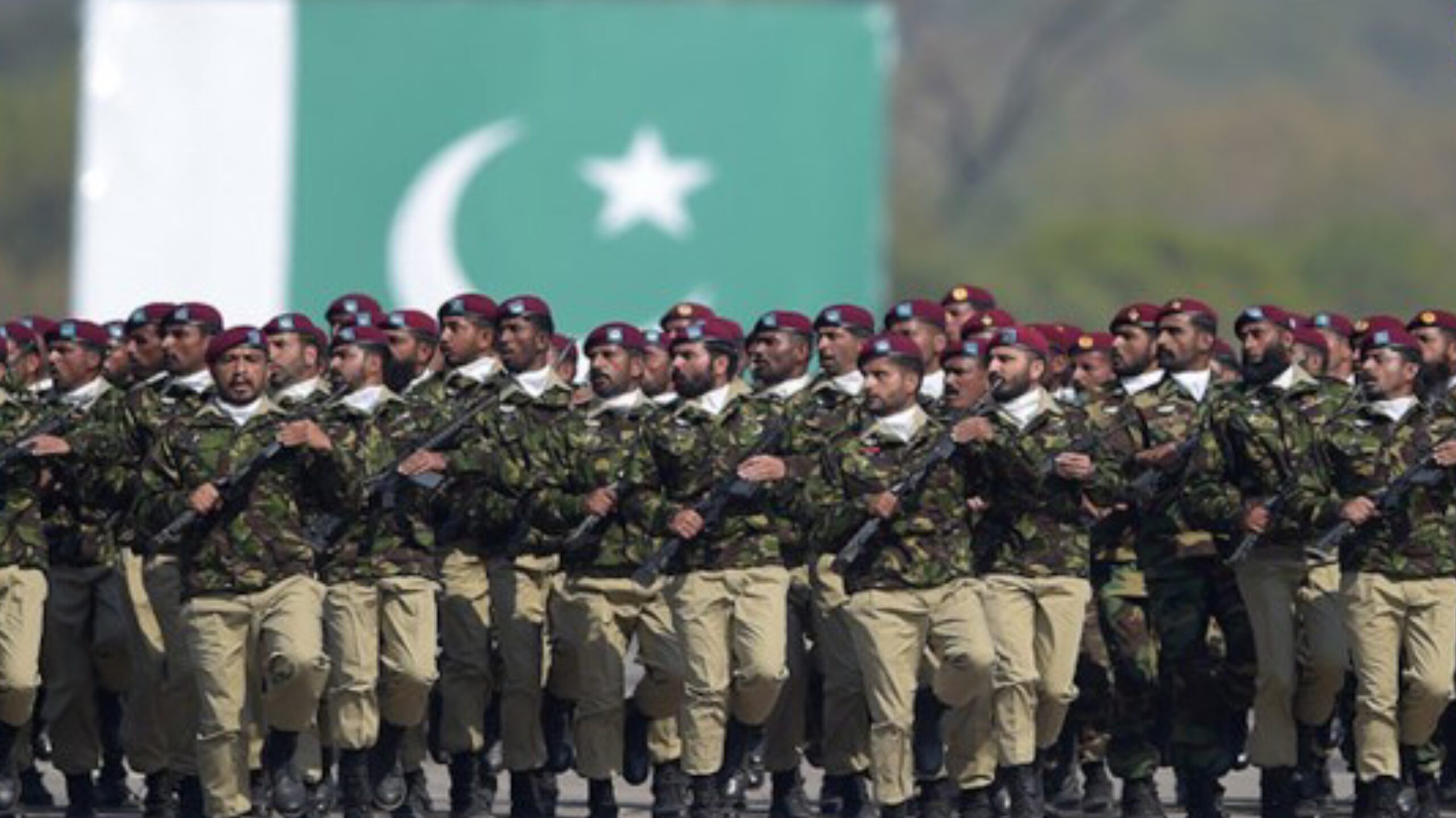 पाकिस्तान ने ऊर्जा संकट के चलते पहली बार रद्द की 23 मार्च गणतंत्र दिवस परेड