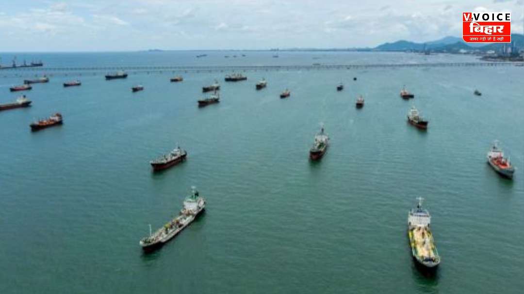 होर्मुज पर ईरान का नया दांव: जहाजों से टैक्स वसूली की तैयारी, दुनिया में बढ़ी टेंशन