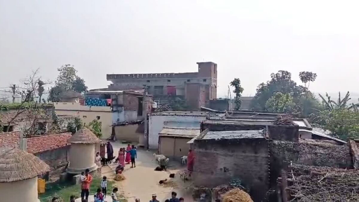 पूरे गांव को दंडित किया, सिर्फ 30 उपभोक्ताओं के बकाया बिल के कारण बिजली बंद
