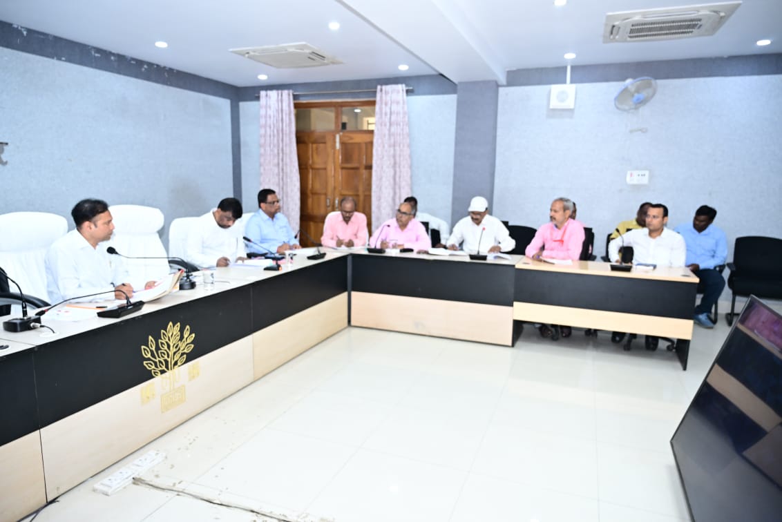 Bihar Diwas 2026: नीली रोशनी में नहाएगा भागलपुर! 22 मार्च से सैंडिस कंपाउंड में ‘बिहार गौरव’ का उत्सव; DM ने अफसरों को दिए ये खास निर्देश