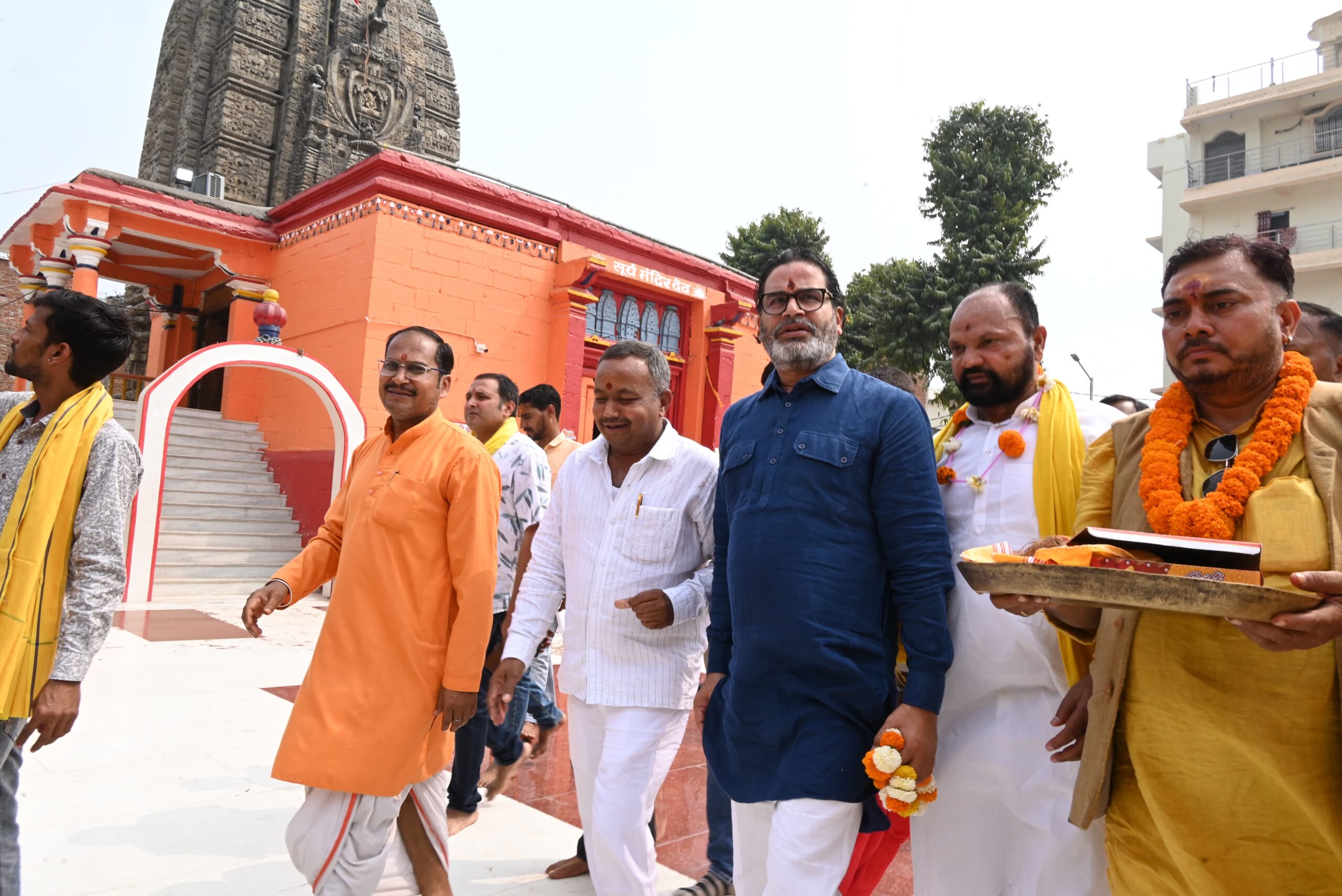 औरंगाबाद में PK का ‘महा-अल्टीमेटम’! बिहार सरकार को दी 6 महीने की ‘डेडलाइन’; बोले- “वादा पूरा करो वरना सड़क पर उतरेगी जन सुराज”