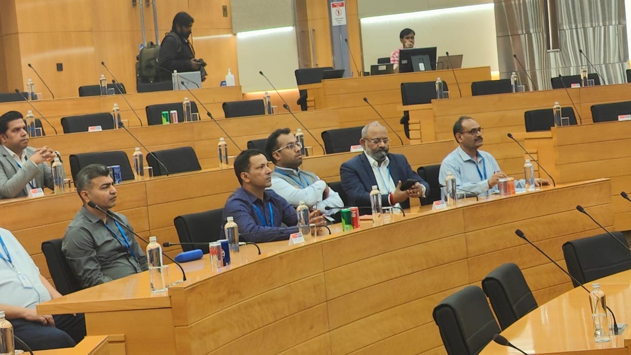 बेंगलुरु के ‘सिलिकॉन वैली’ में बिहार की हुंकार! निवेशकों के सामने खुला संभावनाओं का पिटारा; अब स्मार्ट टाउनशिप और IT हब की बारी