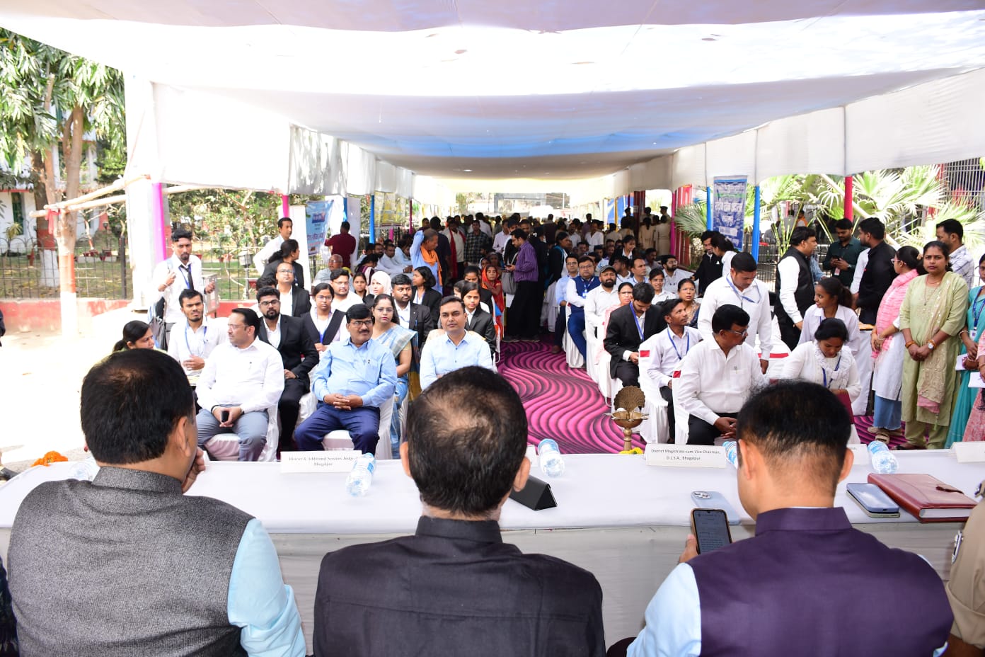 भागलपुर में ‘इंसाफ’ की एक्सप्रेस रफ्तार! नेशनल लोक अदालत में उमड़ा जनसैलाब, DM-SSP ने सुलझाए बरसों पुराने विवाद