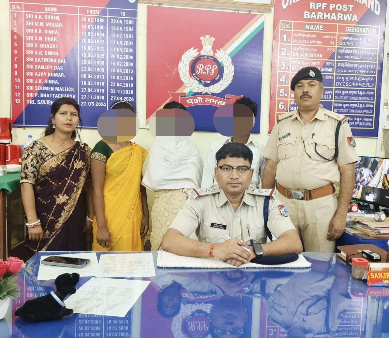 बरहरवा स्टेशन पर RPF का ‘ऑपरेशन नन्हे फरिश्ते’ सफल! घर से भागे गोड्डा के 3 बच्चों को तस्करों के चंगुल से बचाया; दूसरे प्रदेश में मजदूरी करने की थी योजना