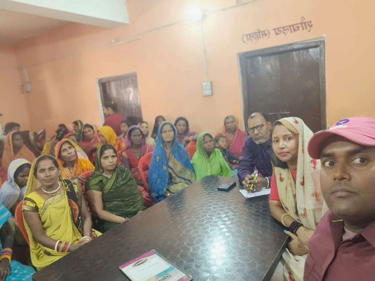 शिवहर की महिला मुखिया सुनैना देवी जगा रहीं शिक्षा की अलख, बदल रही है पूरे पंचायत की तस्वीर 1 शिवहर की महिला मुखिया सुनैना देवी जगा रहीं शिक्षा की अलख, बदल रही है पूरे पंचायत की तस्वीर