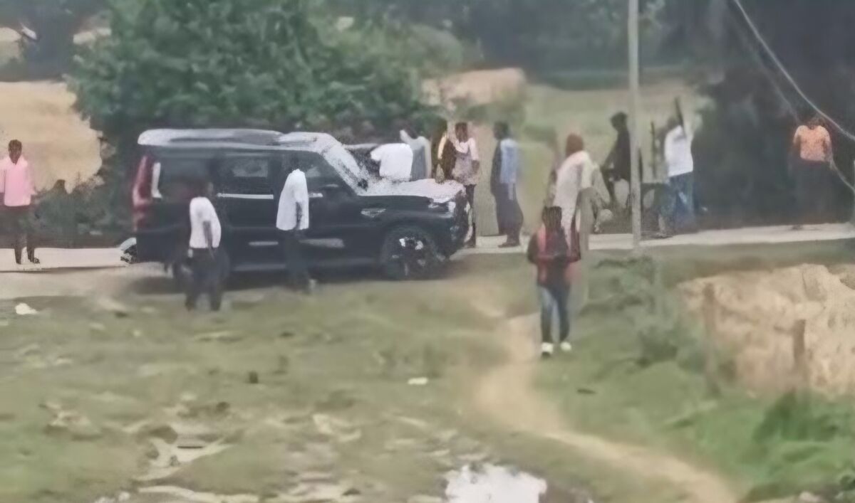 बेलसिरा मोड़ पर 16 कट्ठा जमीन के लिए 'जंग': विधायक के भाई और प्रखंड प्रमुख पर क्रॉस FIR, झिंगला यादव गया जेल 1 बेलसिरा मोड़ पर 16 कट्ठा जमीन के लिए 'जंग': विधायक के भाई और प्रखंड प्रमुख पर क्रॉस FIR, झिंगला यादव गया जेल