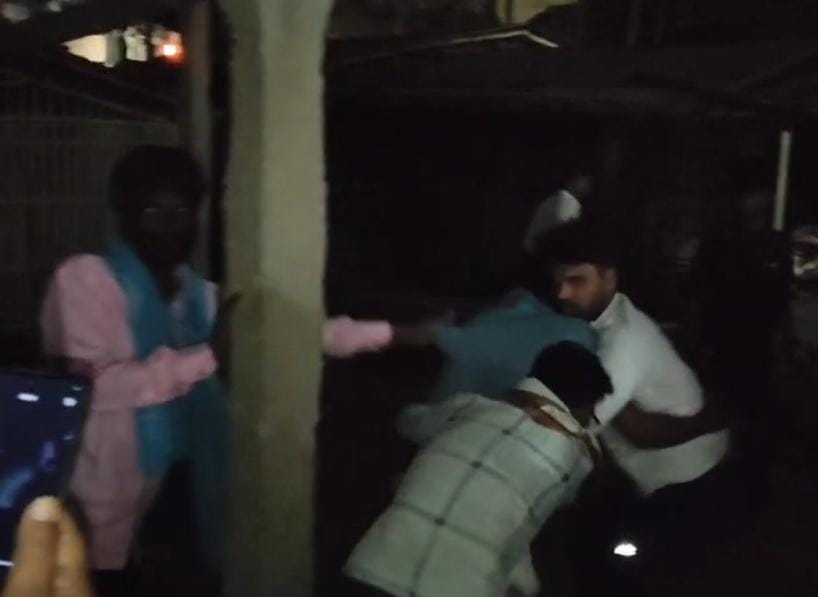 कहलगांव में दिनदहाड़े युवकों को जबरन गाड़ी में बैठाने का वीडियो वायरल, इलाके में हड़कंप
