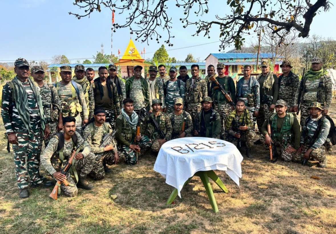 जमुई के जंगलों में नक्सलियों की ‘बड़ी साजिश’ नाकाम! AK-47 के कारतूस और शक्तिशाली केन बम बरामद; CRPF और SSB की संयुक्त स्ट्राइक से दहला लाल गलियारा