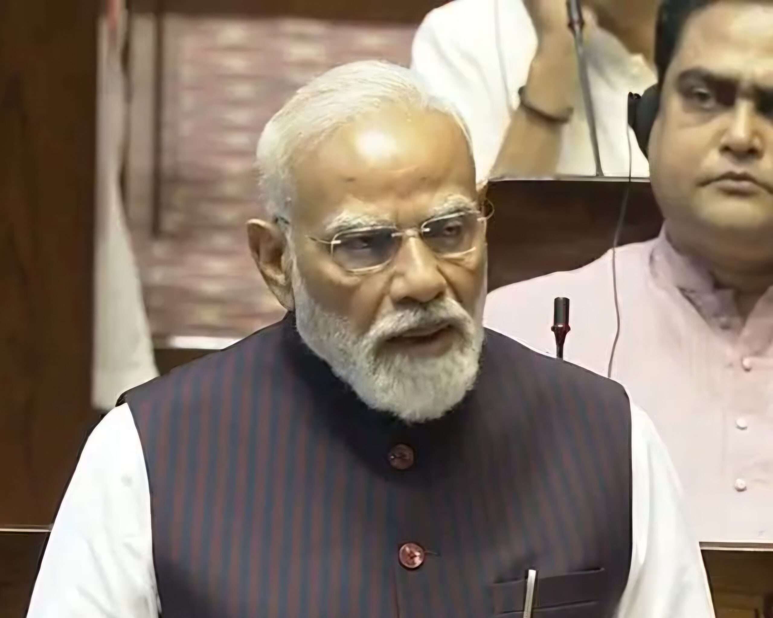 युद्ध के मैदान में ‘शांति’ के लिए मोदी का नया दांव? राज्यसभा में PM का बड़ा एलान— “अमेरिका और ईरान, दोनों से सीधे संपर्क में है भारत”