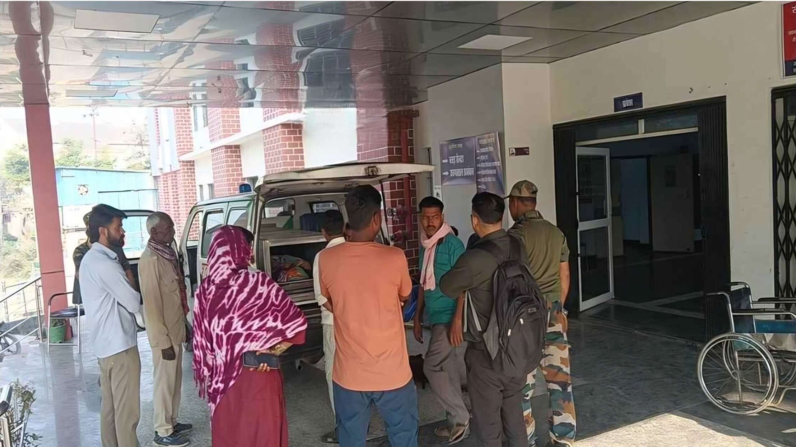 जमीन विवाद बना खून का कारण: गोपालगंज में बेटे ने मां की पीट-पीटकर हत्या, आरोपी गिरफ्तार