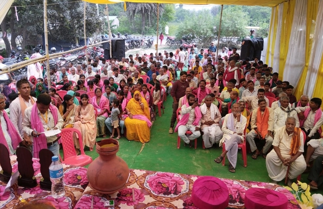 केवटी में प्रजापति समाज की बैठक, संगठन को मजबूत करने पर चर्चा; नई कार्यकारिणी का गठन 2 Screenshot 20260316 235616 WhatsApp