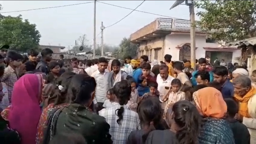 मुजफ्फरपुर में ‘आधी रात’ का खूनी तांडव! POCSO आरोपी को पकड़ने गई पुलिस और ग्रामीणों में हिंसक भिड़ंत; 1 की मौत, SHO समेत 4 जख्मी