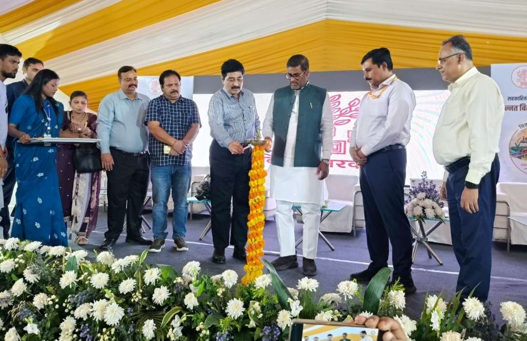बिहार दिवस 2026: गांधी मैदान में ‘सहकारिता मण्डप’ का उद्घाटन, “उन्नत बिहार–उन्नत पैक्स” मॉडल बना आकर्षण का केंद्र