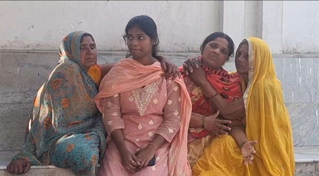 NH-31 पर तेज रफ्तार स्कॉर्पियो का कहर, पैक्स अध्यक्ष की इलाज के दौरान मौत से इलाके में शोक