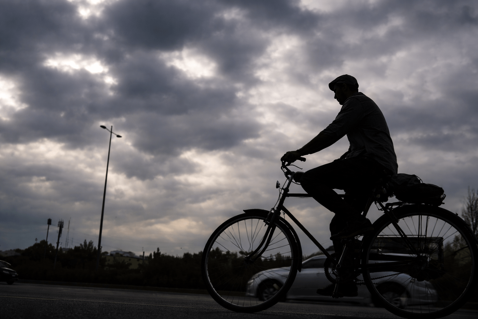 बिहार में बदलेगा मौसम का मिजाज: पटना से पूर्णिया तक गरजेंगे बादल, 27 जिलों में बारिश और बिहार में बदलेगा मौसम का मिजाज: पटना से पूर्णिया तक गरजेंगे बादल, 27 जिलों में बारिश और तेज हवा का अलर्ट हवा का अलर्ट