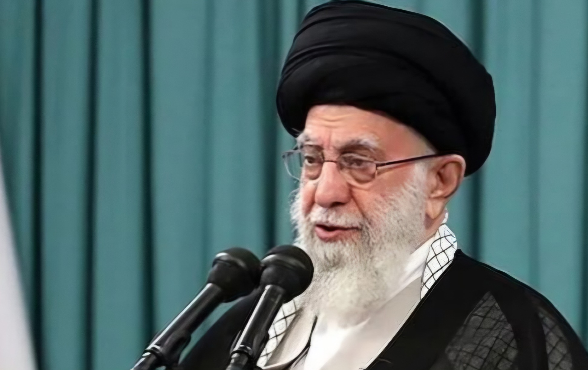 डोनाल्ड ट्रंप का बड़ा ऐलान—इजरायल और अमेरिकी हमले में ईरान के सुप्रीम लीडर खामेनेई की मौत!