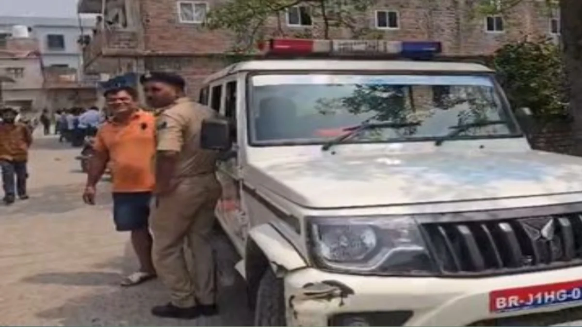 ​बाढ़: दोस्त के घर युवक की संदिग्ध मौत, परिजनों ने लगाया जहर देकर हत्या का आरोप