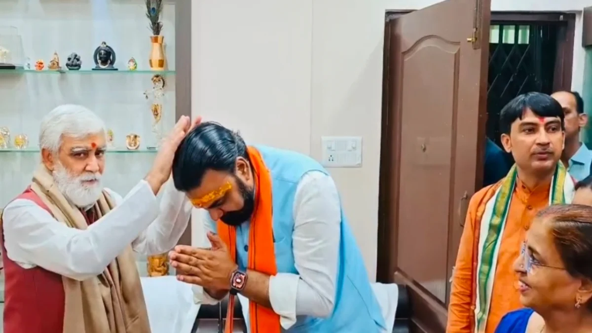 बिहार के 'सांस्कृतिक पुनर्जागरण' की तैयारी: मुख्यमंत्री सम्राट चौधरी ने लिया अश्विनी चौबे का आशीर्वाद; बक्सर, भागलपुर और बांका को आध्यात्मिक हब बनाने का बना ब्लूप्रिंट 1 बिहार के 'सांस्कृतिक पुनर्जागरण' की तैयारी: मुख्यमंत्री सम्राट चौधरी ने लिया अश्विनी चौबे का आशीर्वाद; बक्सर, भागलपुर और बांका को आध्यात्मिक हब बनाने का बना ब्लूप्रिंट
