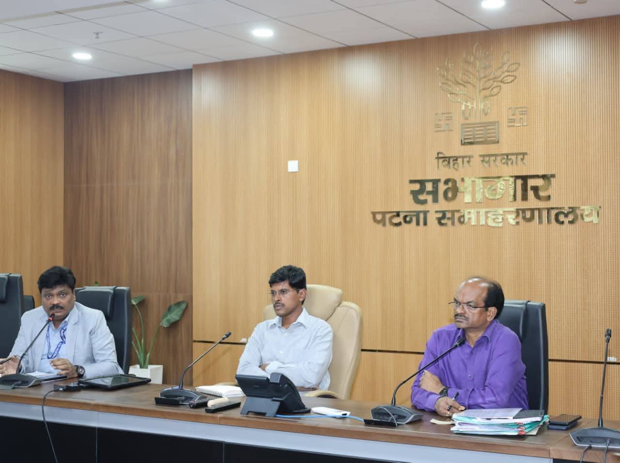 पटना में रसोई गैस की 'महा-आपूर्ति': बुकिंग से तेज हुई डिलीवरी, 16 लाख उपभोक्ताओं के लिए राहत की खबर 1 पटना में रसोई गैस की 'महा-आपूर्ति': बुकिंग से तेज हुई डिलीवरी, 16 लाख उपभोक्ताओं के लिए राहत की खबर