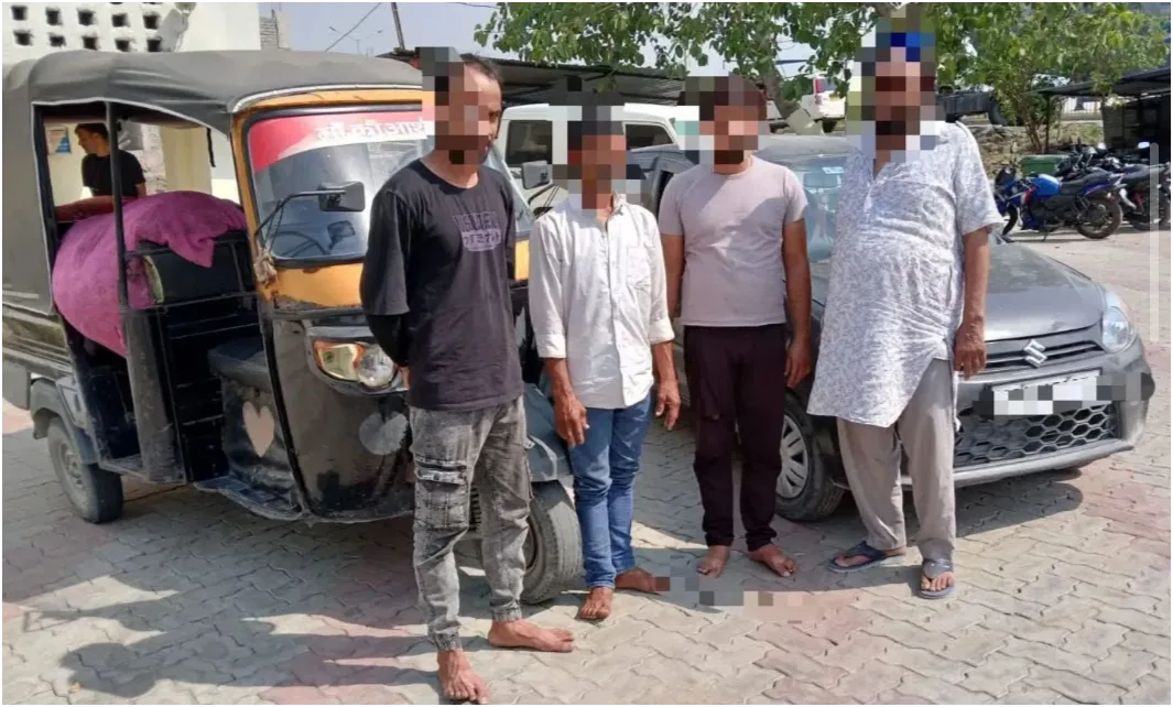 औरंगाबाद में ड्रग रैकेट का पर्दाफाश: 96 किलो डोडा अफीम बरामद, चार तस्कर गिरफ्तार 1 औरंगाबाद में ड्रग रैकेट का पर्दाफाश: 96 किलो डोडा अफीम बरामद, चार तस्कर गिरफ्तार