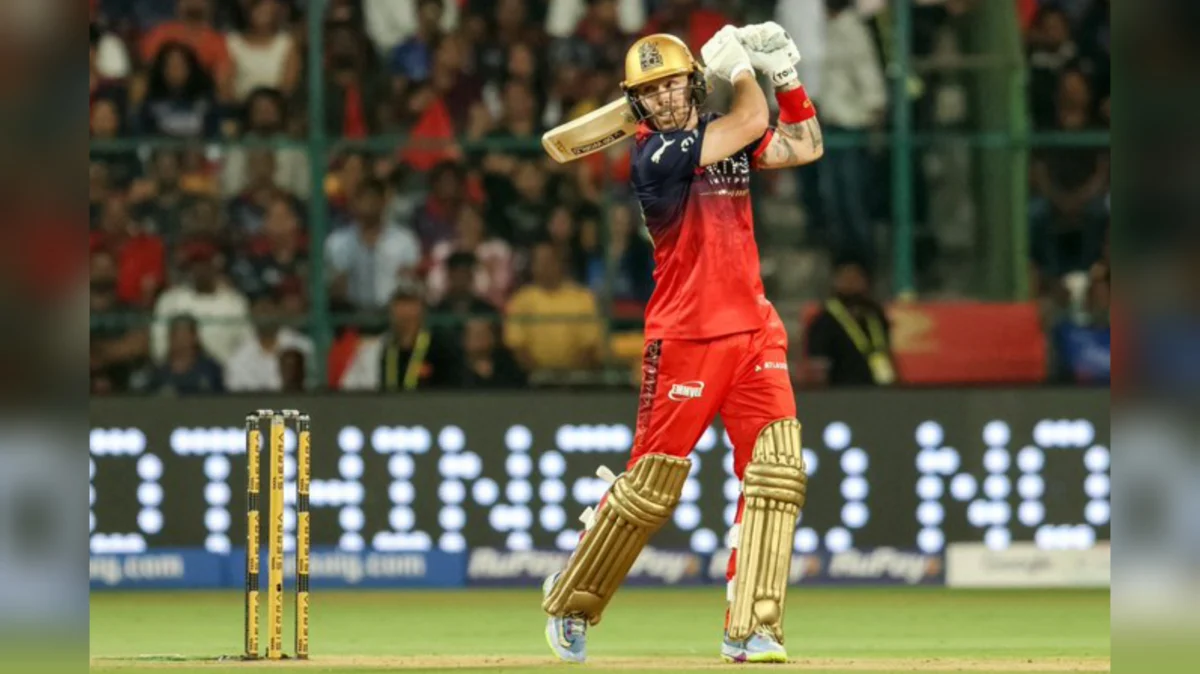 Royal Challengers Bengaluru को बड़ा झटका, Phil Salt दिल्ली के खिलाफ मुकाबले से बाहर