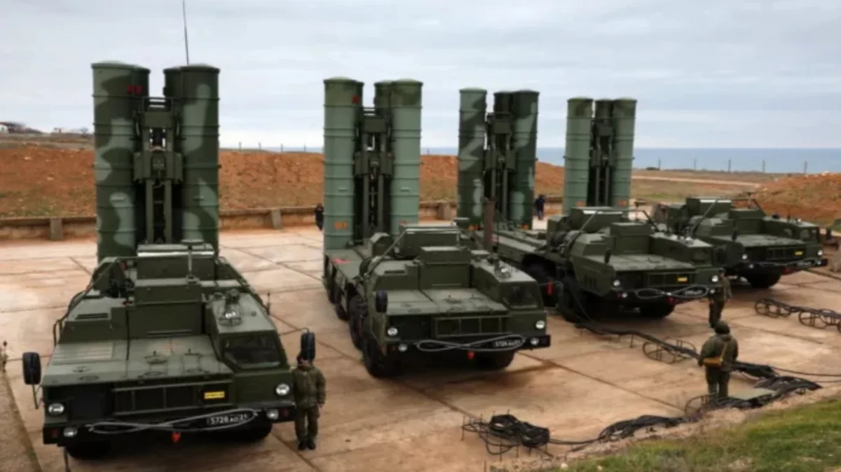भारत की एयर डिफेंस ताकत और मजबूत: S-400 सिस्टम की चौथी यूनिट जल्द होगी शामिल, रूस से हो रही आपूर्ति 1 भारत की एयर डिफेंस ताकत और मजबूत: S-400 सिस्टम की चौथी यूनिट जल्द होगी शामिल, रूस से हो रही आपूर्ति