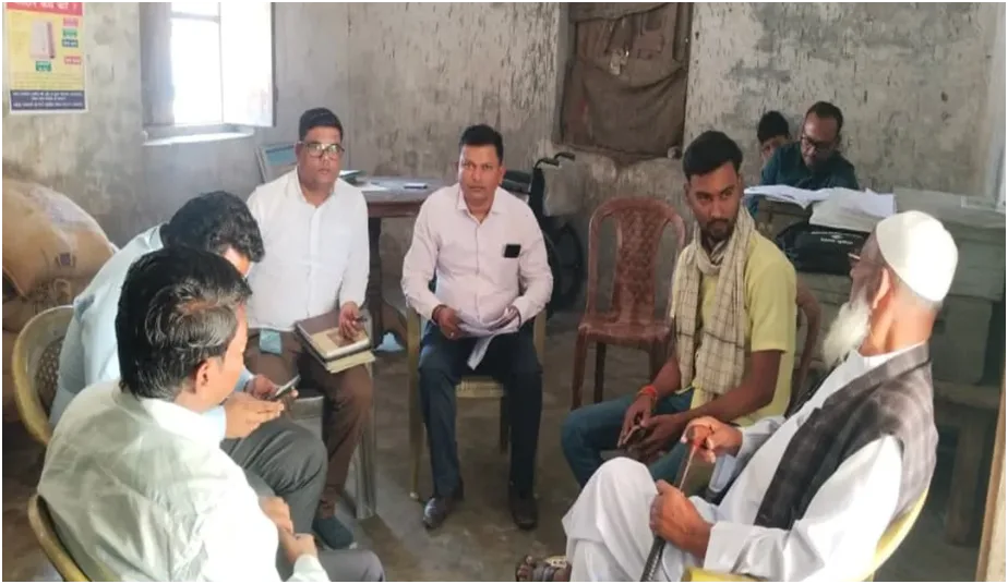 सुपौल में बड़ा घोटाला: मृत शिक्षक के नाम पर निकाले गए पैसे, फर्जी हस्ताक्षरों से करोड़ों की हेराफेरी का आरोप 1 सुपौल में बड़ा घोटाला: मृत शिक्षक के नाम पर निकाले गए पैसे, फर्जी हस्ताक्षरों से करोड़ों की हेराफेरी का आरोप
