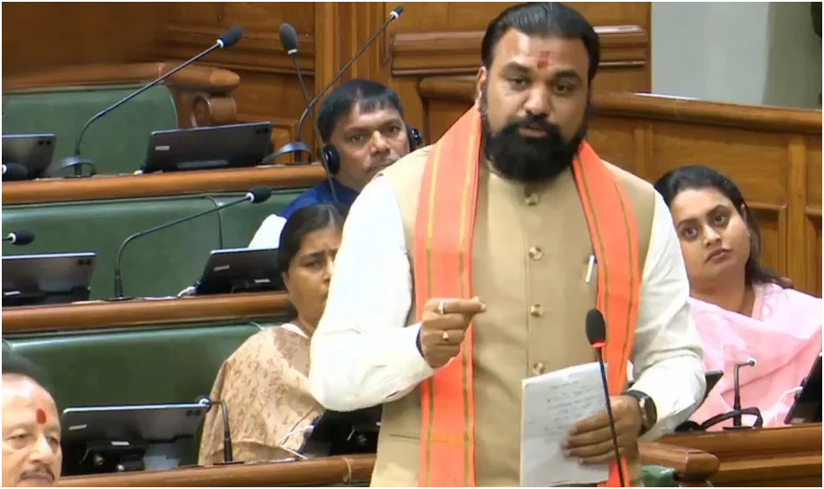 ‘ट्रिपल C’ पर जीरो टॉलरेंस: विश्वास मत के दौरान CM सम्राट चौधरी का बड़ा ऐलान, अपराध-भ्रष्टाचार-सांप्रदायिकता पर सख्ती
