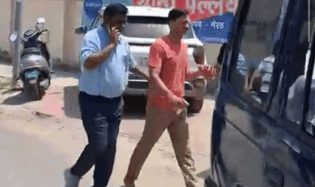 10 हजार की रिश्वत ने बर्बाद की जिंदगी: मेरठ में दरोगा गिरफ्तार, शादी से पहले टूटा रिश्ता 1 10 हजार की रिश्वत ने बर्बाद की जिंदगी: मेरठ में दरोगा गिरफ्तार, शादी से पहले टूटा रिश्ता