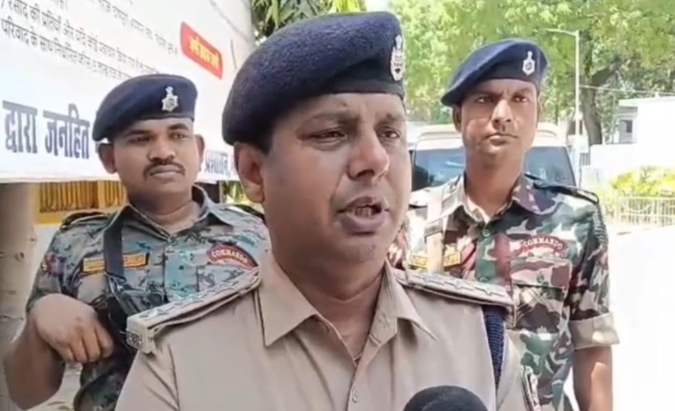 भागलपुर चोरी कांड का खुलासा: तीन गिरफ्तार, डेढ़ लाख नकद समेत जेवर बरामद