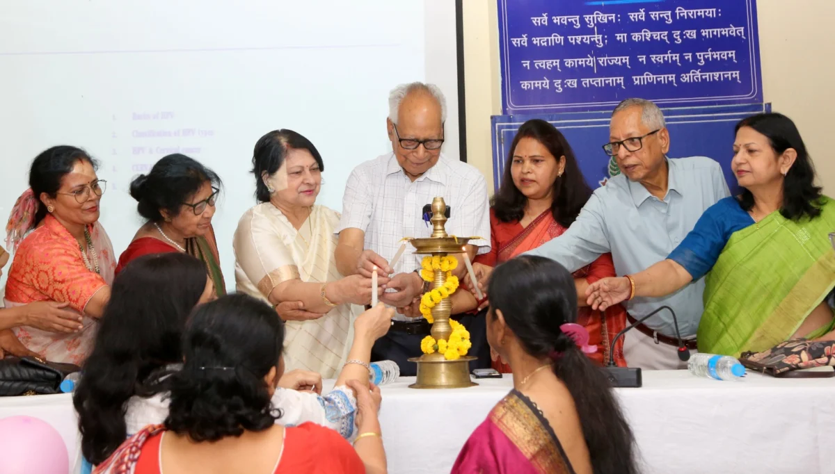 भागलपुर में कैंसर डिटेक्शन कैंप का शुभारंभ, महापौर डॉ. बसुंधरा लाल ने समय पर जांच और जागरूकता पर दिया जोर 1 भागलपुर में कैंसर डिटेक्शन कैंप का शुभारंभ, महापौर डॉ. बसुंधरा लाल ने समय पर जांच और जागरूकता पर दिया जोर