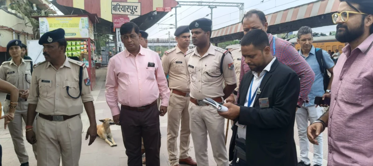 भागलपुर-जमालपुर खंड में पूर्व रेलवे का सघन अभियान, बिना टिकट यात्रियों से वसूला भारी जुर्माना