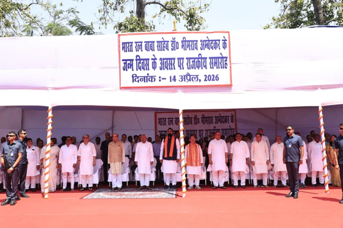 संविधान शिल्पी को नमन और सत्ता का महाप्रयाण: पटना हाईकोर्ट के समीप बाबा साहब की जयंती पर उमड़ा आस्था और राजनीति का सैलाब, नीतीश कुमार का बतौर सीएम आखिरी सार्वजनिक नमन