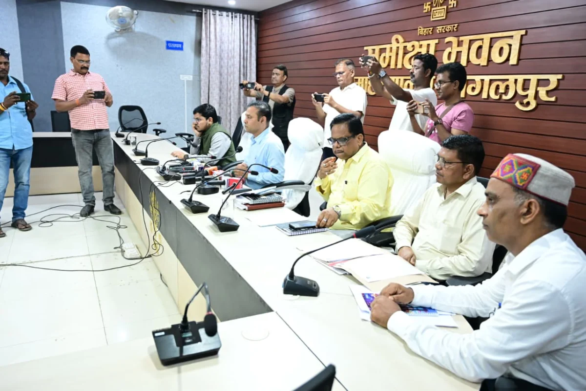 ​डिजिटल जनगणना का शंखनाद: भागलपुर में 17 अप्रैल से शुरू होगा महाअभियान, घर बैठे 'स्व-गणना' से बनेगी बिहार की नई तस्वीर