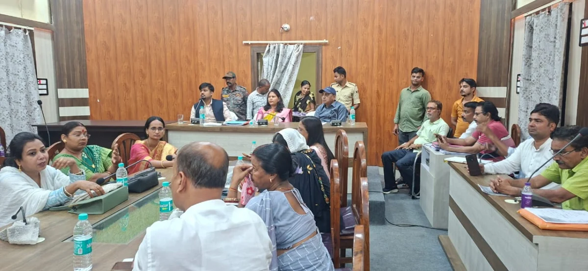 भागलपुर नगर निगम बोर्ड बैठक का दूसरा दिन भी जारी, जलजमाव समाधान और सभी वार्डों के विकास पर फोकस 1 भागलपुर नगर निगम बोर्ड बैठक का दूसरा दिन भी जारी, जलजमाव समाधान और सभी वार्डों के विकास पर फोकस