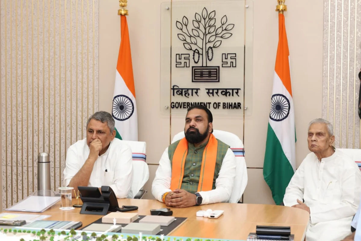 बिहार में औद्योगिक क्रांति की तैयारी: 11 मेगा और सभी 38 जिलों में बनेंगे फूड पार्क, 50 हजार एकड़ का भूमि बैंक भी तैयार होगा