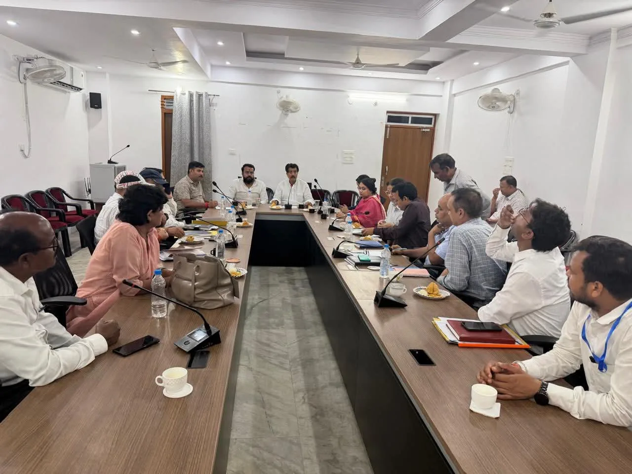 ईडब्ल्यूएस के सवर्ण बच्चों को जल्द मिलेंगी कई सुविधाएं, सरकार ले सकती है बड़ा फैसला